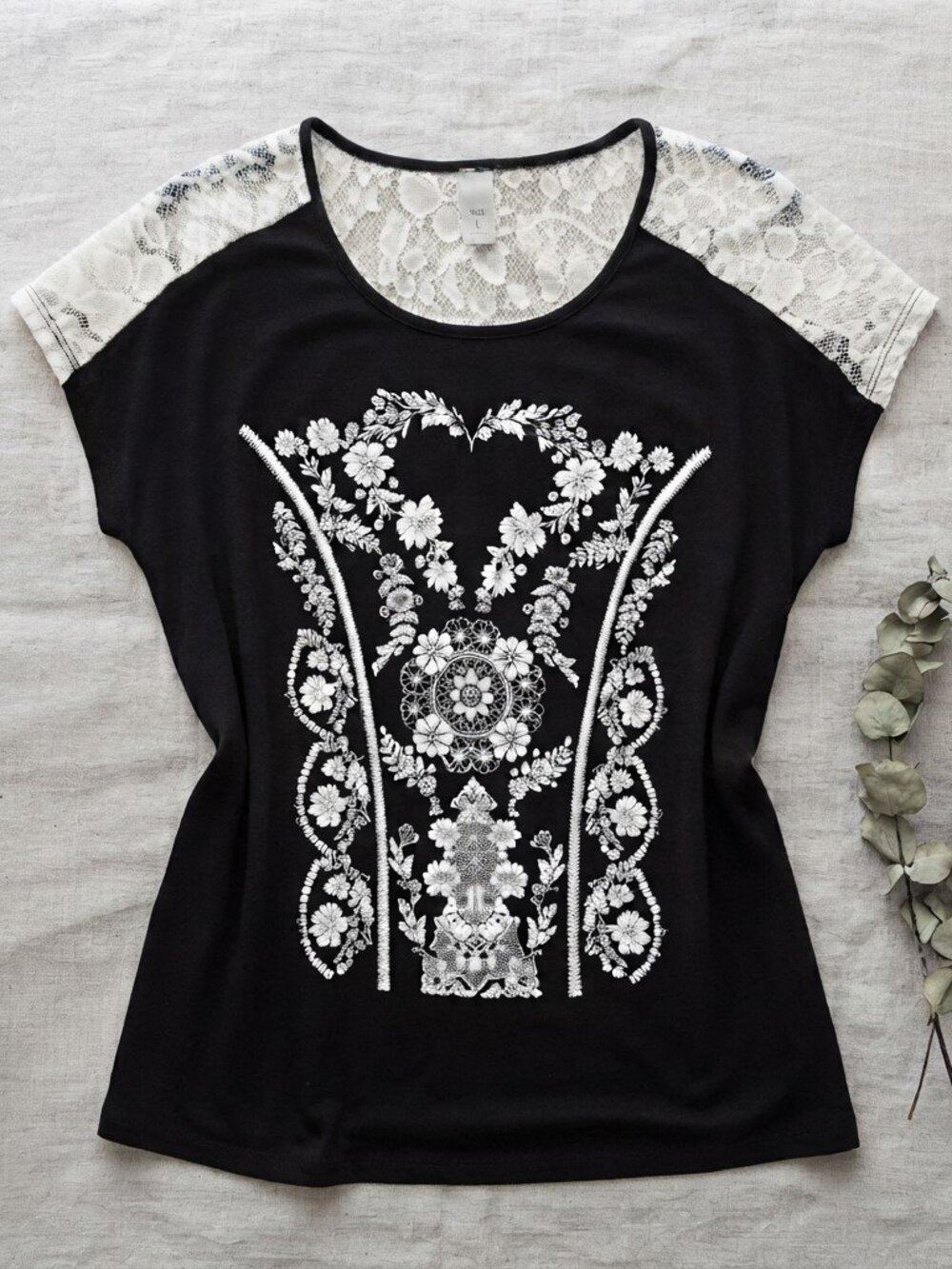 Navy Short Floral Applique Lace Short Sleeve Top XL
